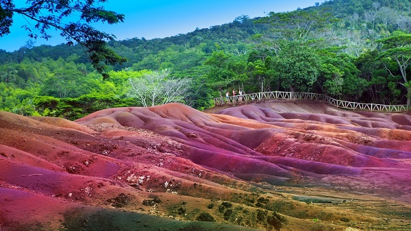 TIERRA DE LOS SIETE COLORES
